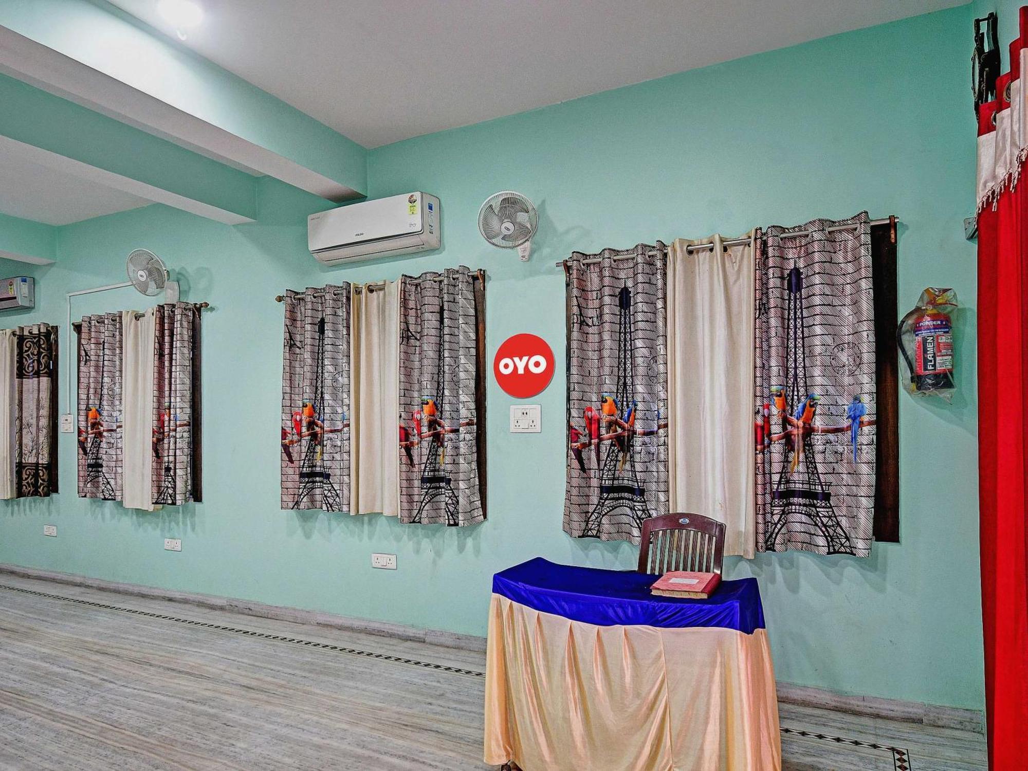 Hotel O Urvashi Guest House Durgapur  Bagian luar foto