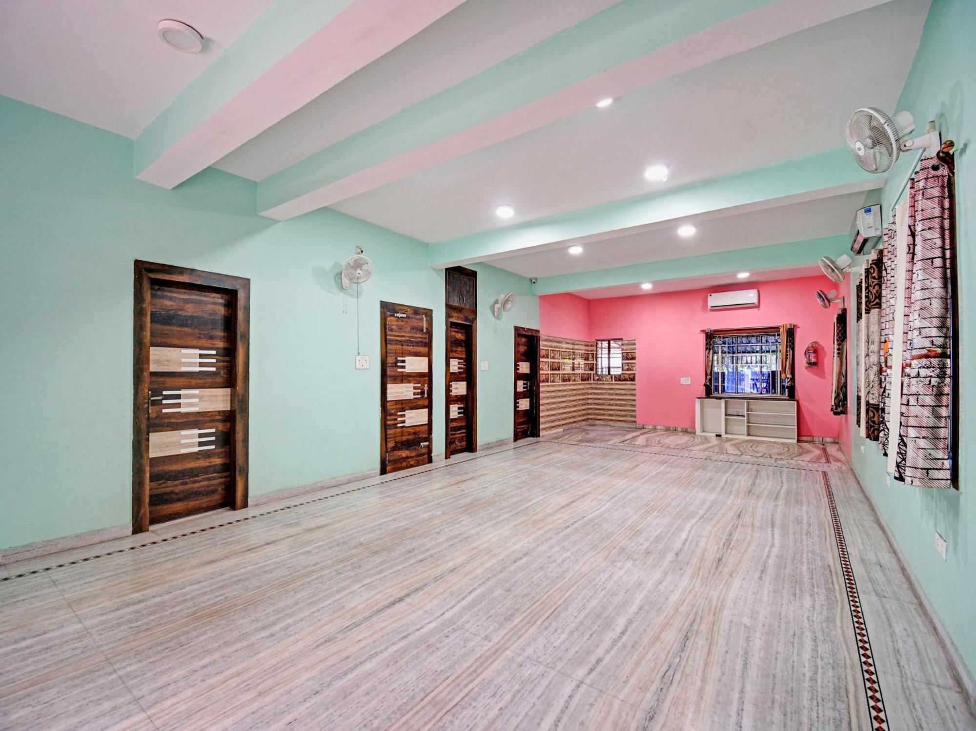 Hotel O Urvashi Guest House Durgapur  Bagian luar foto